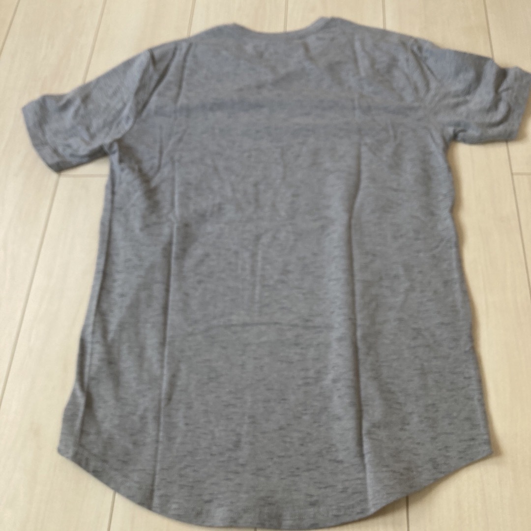 UNDER ARMOUR(アンダーアーマー)の専用です　購入不可　アンダーアーマーUNDER ARMOUR 半袖Tシャツ　SM メンズのトップス(Tシャツ/カットソー(七分/長袖))の商品写真