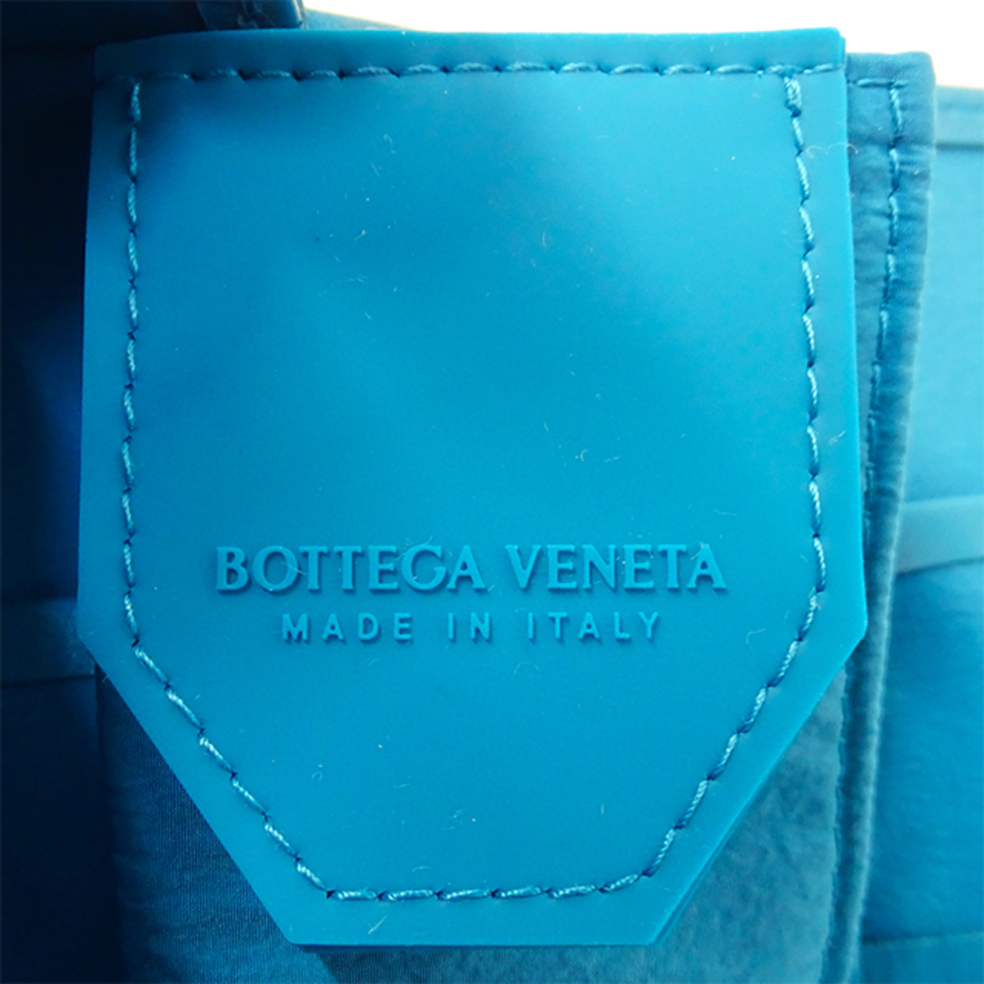 Bottega Veneta(ボッテガヴェネタ)のボッテガヴェネタ BOTTEGAVENETA バッグ レディース ブランド マキシイントレチャート ショルダーバッグ  ラムスキン キャンディカセット プール ブルー おしゃれ 小さめ コンパクト カジュアル 可愛い おでかけ 【中古】 レディースのバッグ(ショルダーバッグ)の商品写真