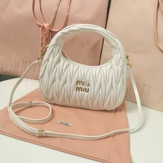 miumiu - ミュウミュウ ワンダー マテラッセレザー ホーボーミニバッグ