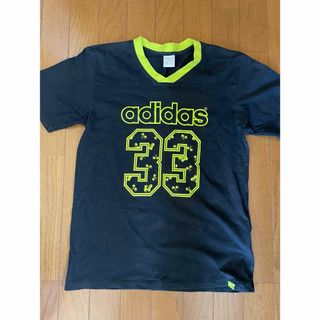 アディダス(adidas)のadidas Tシャツ(Tシャツ(半袖/袖なし))