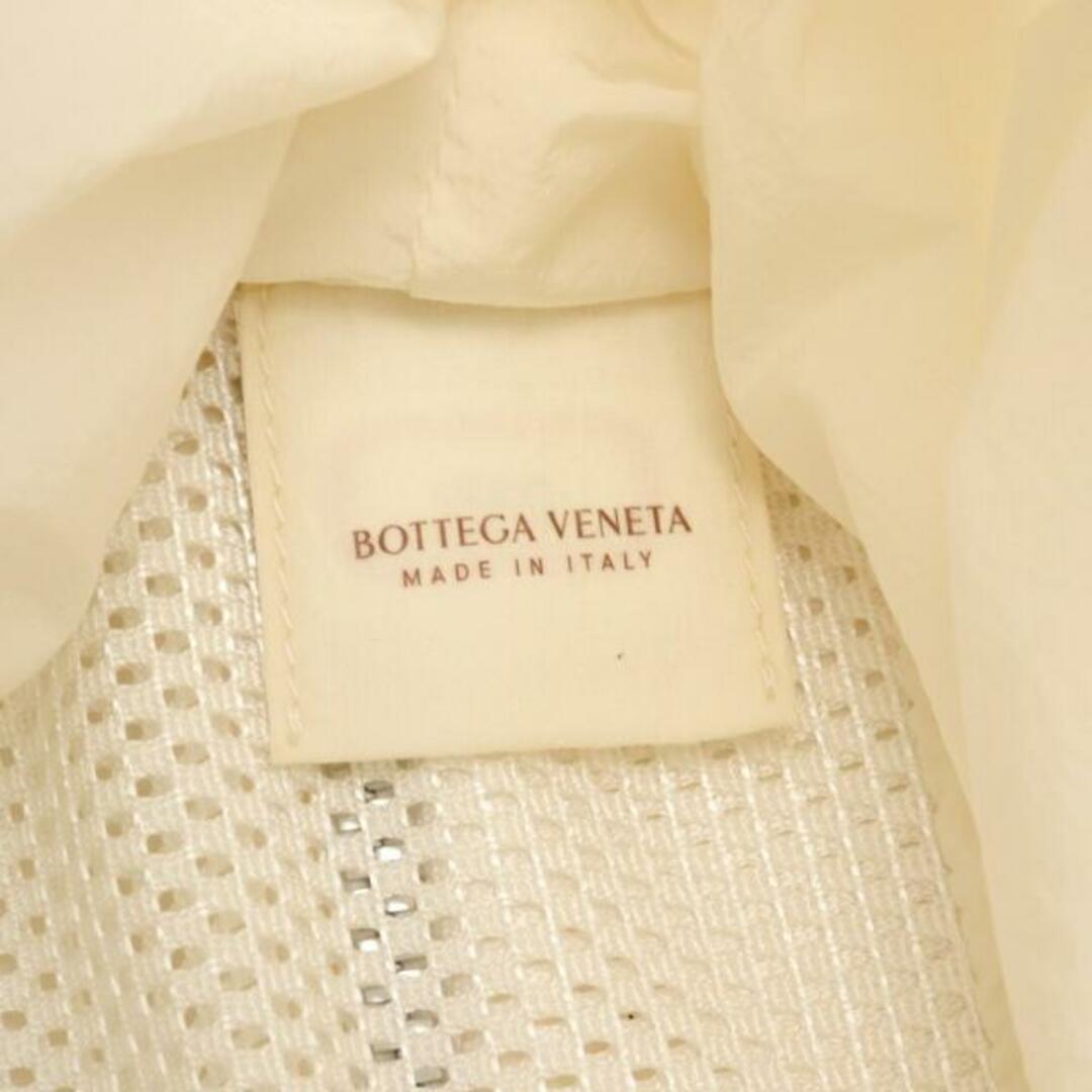 Bottega Veneta(ボッテガヴェネタ)の ショルダーバッグ ナイロン オフホワイト レディースのバッグ(ショルダーバッグ)の商品写真