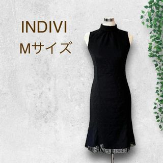 インディヴィ(INDIVI)のINDIVI　総刺繍ワンピース　Mサイズ　日本製(ひざ丈ワンピース)