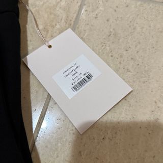 新品タグ付き/STINA closet/テーパードパンツの通販 by Esmeralda shop