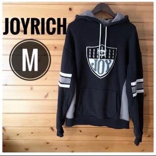 ジョイリッチ(JOYRICH)の美品メンズJOYRICHジョイリッチ パーカー　ワッペン ブラックパーカーL(パーカー)