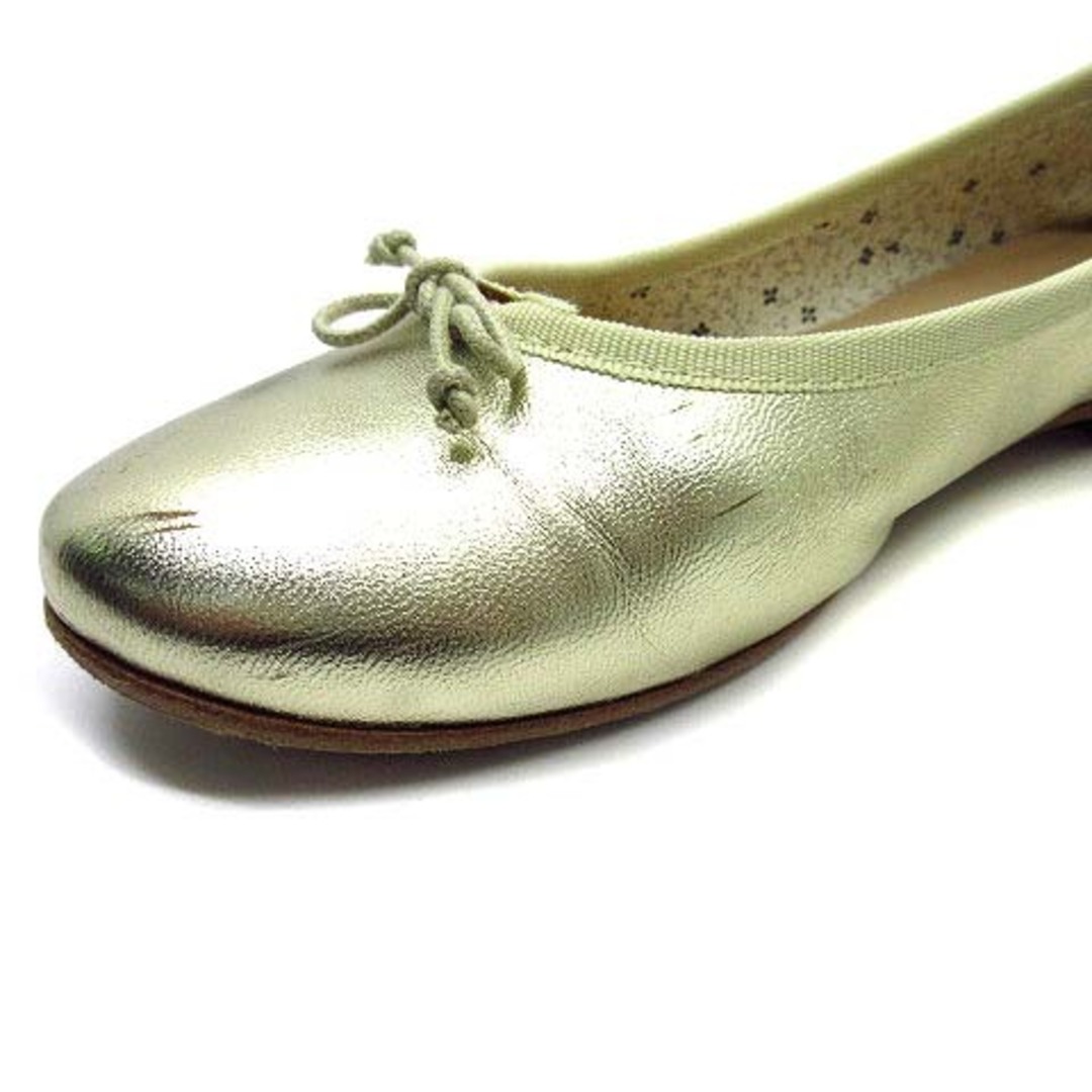agnes b.(アニエスベー)のアニエスベー フラットシューズ バレエシューズ リボン ゴールド 36 23cm レディースの靴/シューズ(バレエシューズ)の商品写真