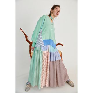 TSUMORI CHISATO　マルチカラープリント　ウエスト総ゴムスカート