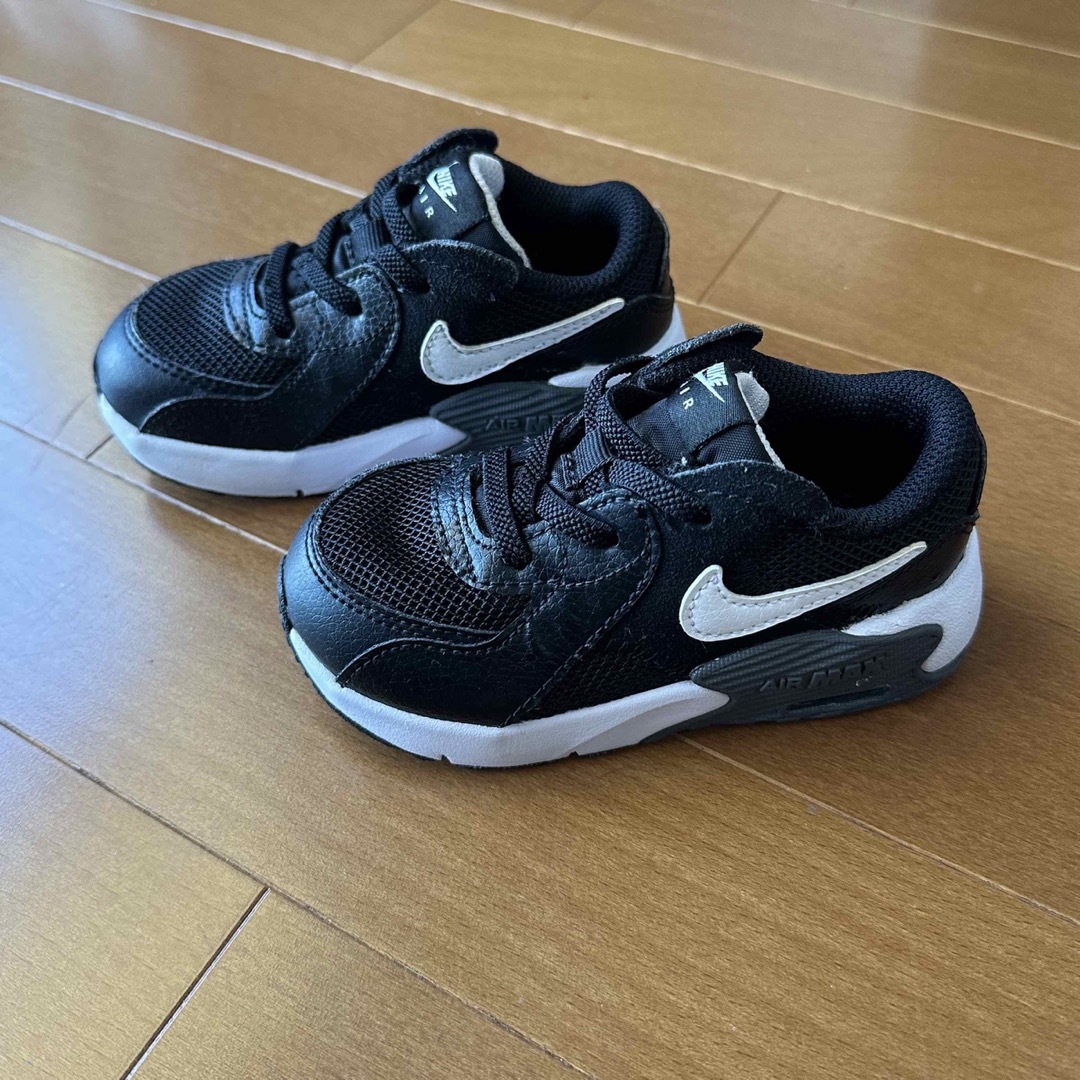 NIKE(ナイキ)のナイキ　NIKEジュニア　エアマックス　スニーカー キッズ/ベビー/マタニティのキッズ靴/シューズ(15cm~)(スニーカー)の商品写真