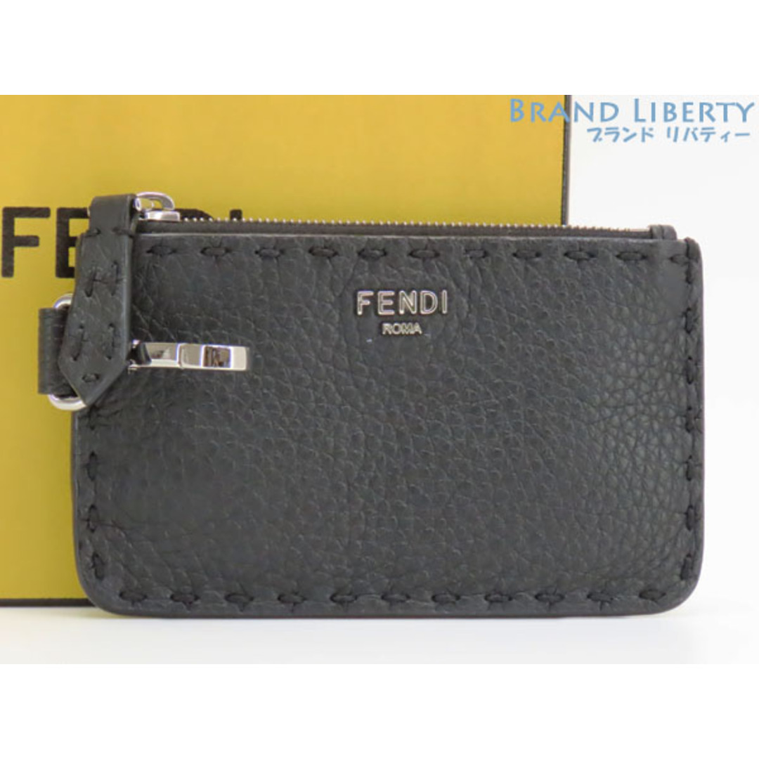 FENDI - 新古品フェンディセレリアキーフック付きコインケースカード