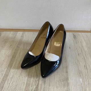 クリスチャンルブタン(Christian Louboutin)のクリスチャン　ルブタン　パンプス　ブラック　38(ハイヒール/パンプス)