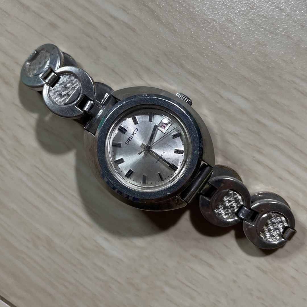 SEIKO 手巻き アンティーク腕時計 レディース