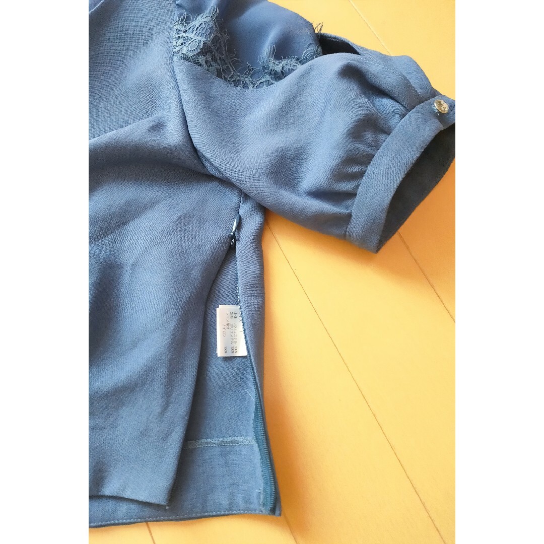 Rirandture(リランドチュール)のRirandture 袖レースクロップドブラウス レディースのトップス(シャツ/ブラウス(半袖/袖なし))の商品写真
