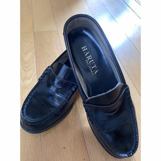 ハルタ(HARUTA)のHARUTA ローファー　黒　23.5cm(ローファー/革靴)