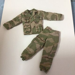 1/6 フィギュア用　軍服　①(ミリタリー)