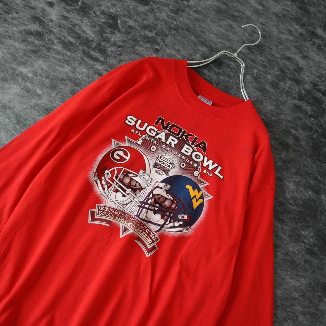 GILDAN(ギルタン)の【GILDAN】アメフト 大会 2006 プリント 長袖Tシャツ 赤 00’s メンズのトップス(Tシャツ/カットソー(七分/長袖))の商品写真