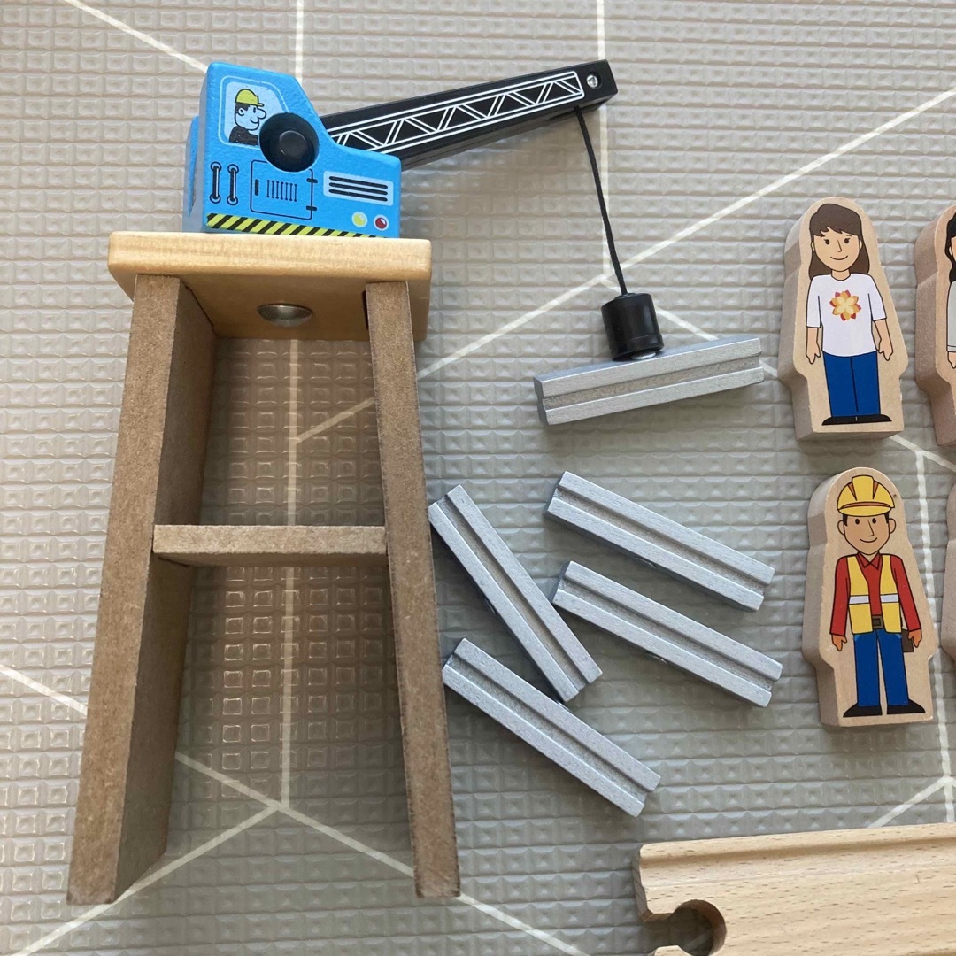 IKEA(イケア)の木製レールセット キッズ/ベビー/マタニティのおもちゃ(電車のおもちゃ/車)の商品写真