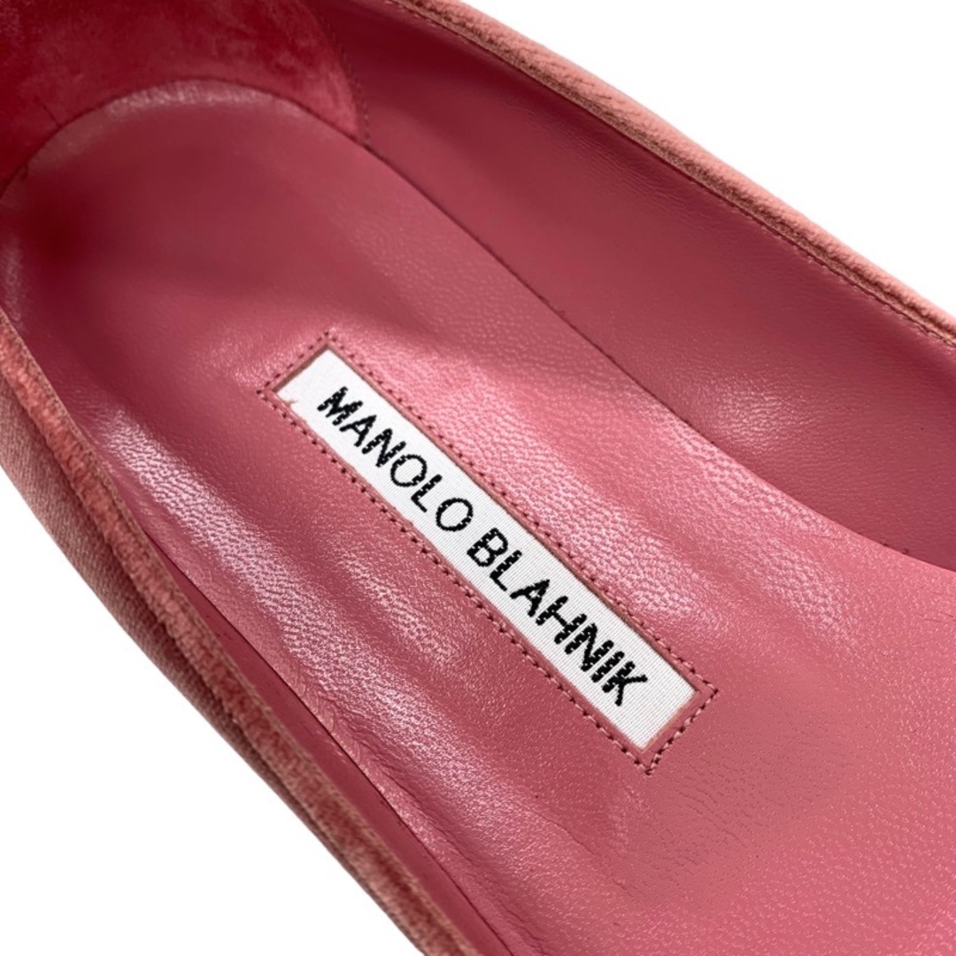 MANOLO BLAHNIK(マノロブラニク)のマノロブラニク フラットシューズ フラットパンプス ハンギシ ベロア ピンク レディースの靴/シューズ(バレエシューズ)の商品写真