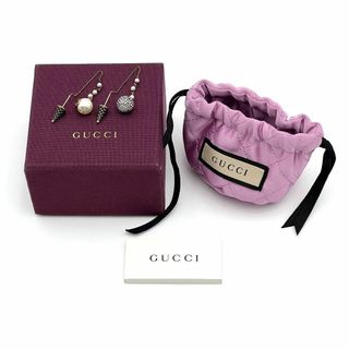 グッチ(Gucci)の【アシンメトリー】グッチ　GUCCI　レディース　ピアス　チェーン　ドロップ(ピアス)