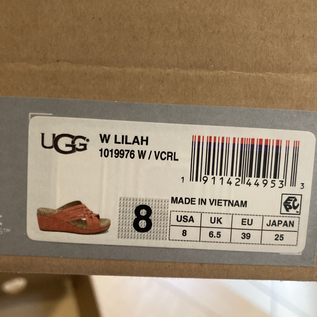 UGG サンダル 2