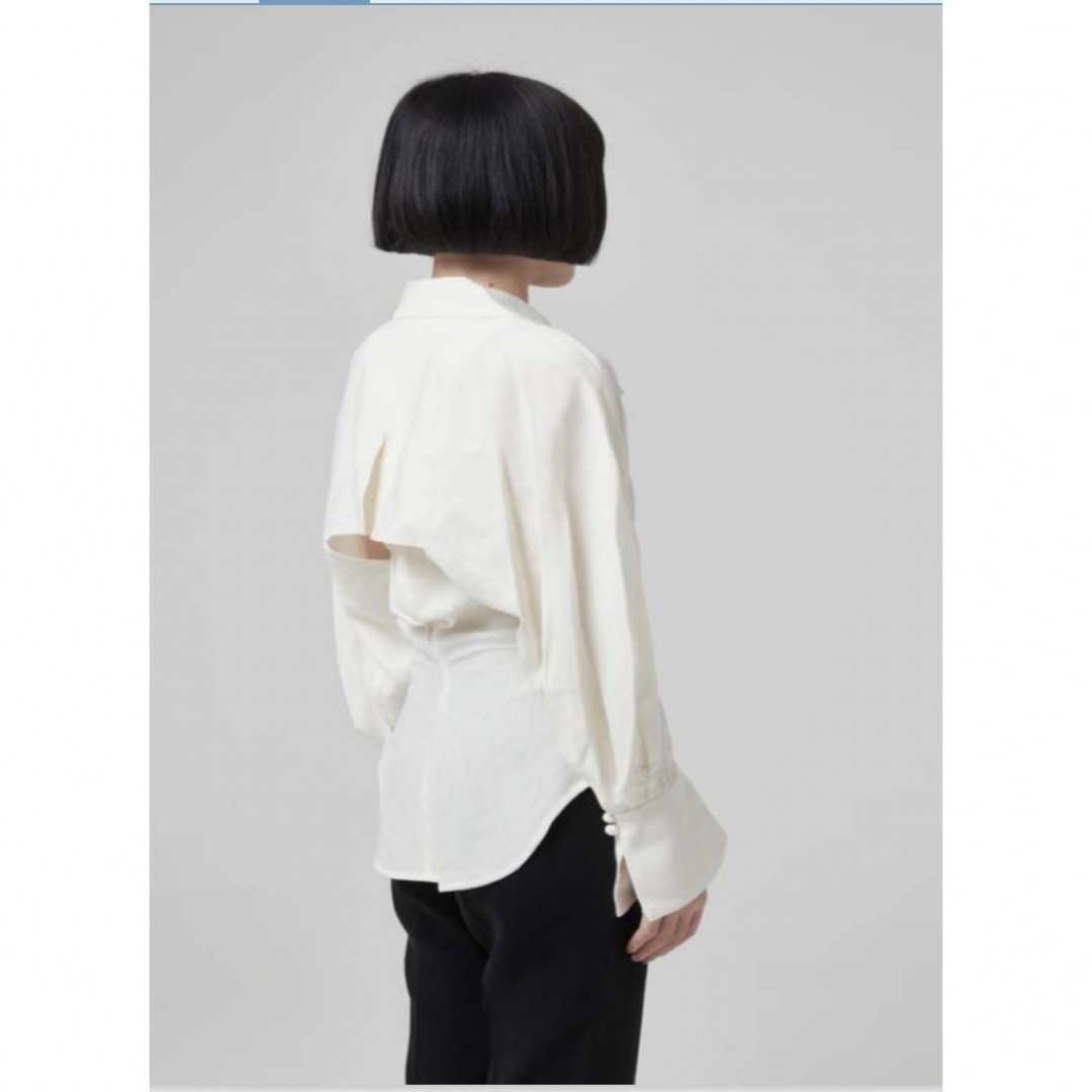 mame(マメ)のＶｉｓｃｏｓｅ　Ｈｅｍｐ　Ｒｏｕｎｄ　Ｓｈｉｒｔ レディースのトップス(シャツ/ブラウス(長袖/七分))の商品写真