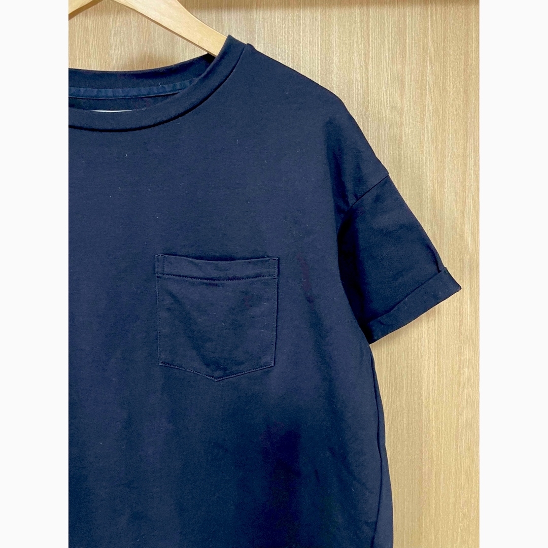 AMERICANA(アメリカーナ)の美品　アメリカーナ　Tシャツ　ネイビー　バックプリント レディースのトップス(Tシャツ(半袖/袖なし))の商品写真