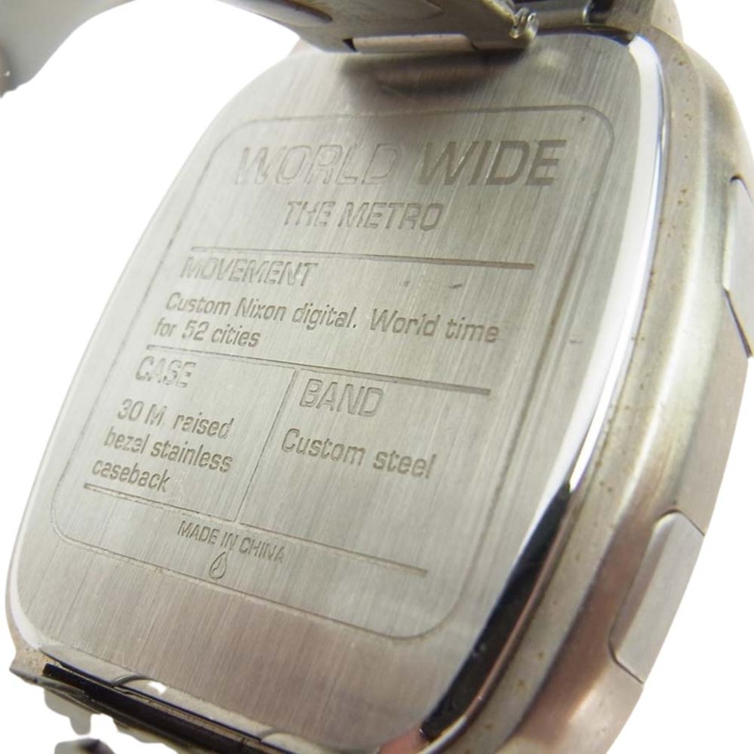 NIXON(ニクソン)のNIXON ニクソン 時計 THE METRO メトロ デジタル ウオッチ 腕時計 シルバー系【中古】 メンズの時計(腕時計(アナログ))の商品写真