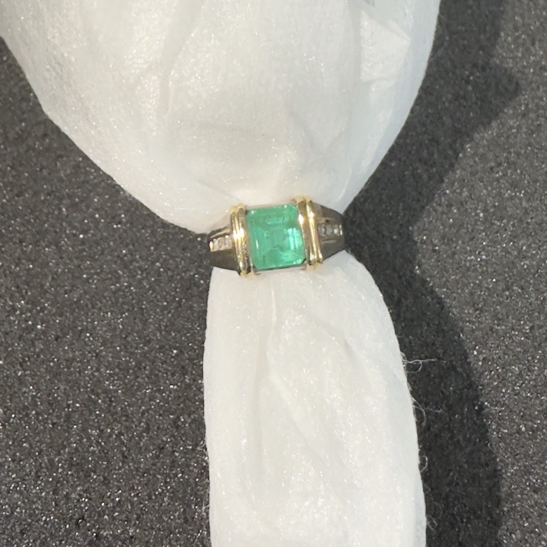 天然 エメラルド 1.66ct ダイヤモンド K18 × Pt900-
