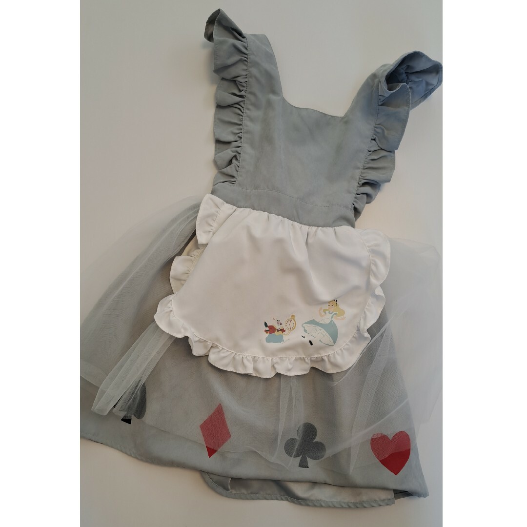 ふしぎの国のアリス(フシギノクニノアリス)の新品☆バースデイ☆cottoli☆ディズニー☆不思議の国のアリス☆ワンピース☆ キッズ/ベビー/マタニティのキッズ服女の子用(90cm~)(ワンピース)の商品写真