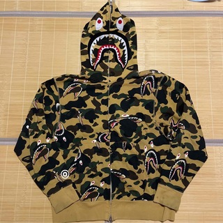 A BATHING APE - APE BAPE KAWS SHARK HOODIE シャークパーカー M 迷彩 ...