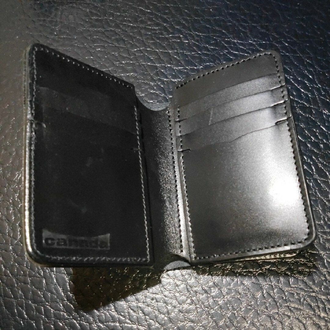 未使用 カナダ レザーウォレット 革財布 日本製 ハーフ box インディ　黒