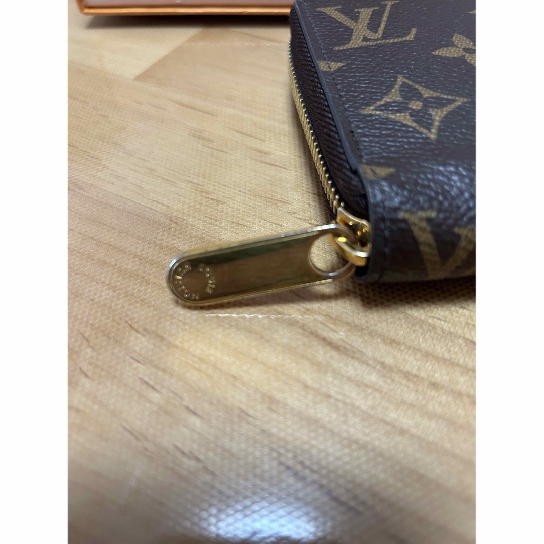 ルイヴィトン モノグラム ジッピーウォレット長財布 ラウンドファスナー-