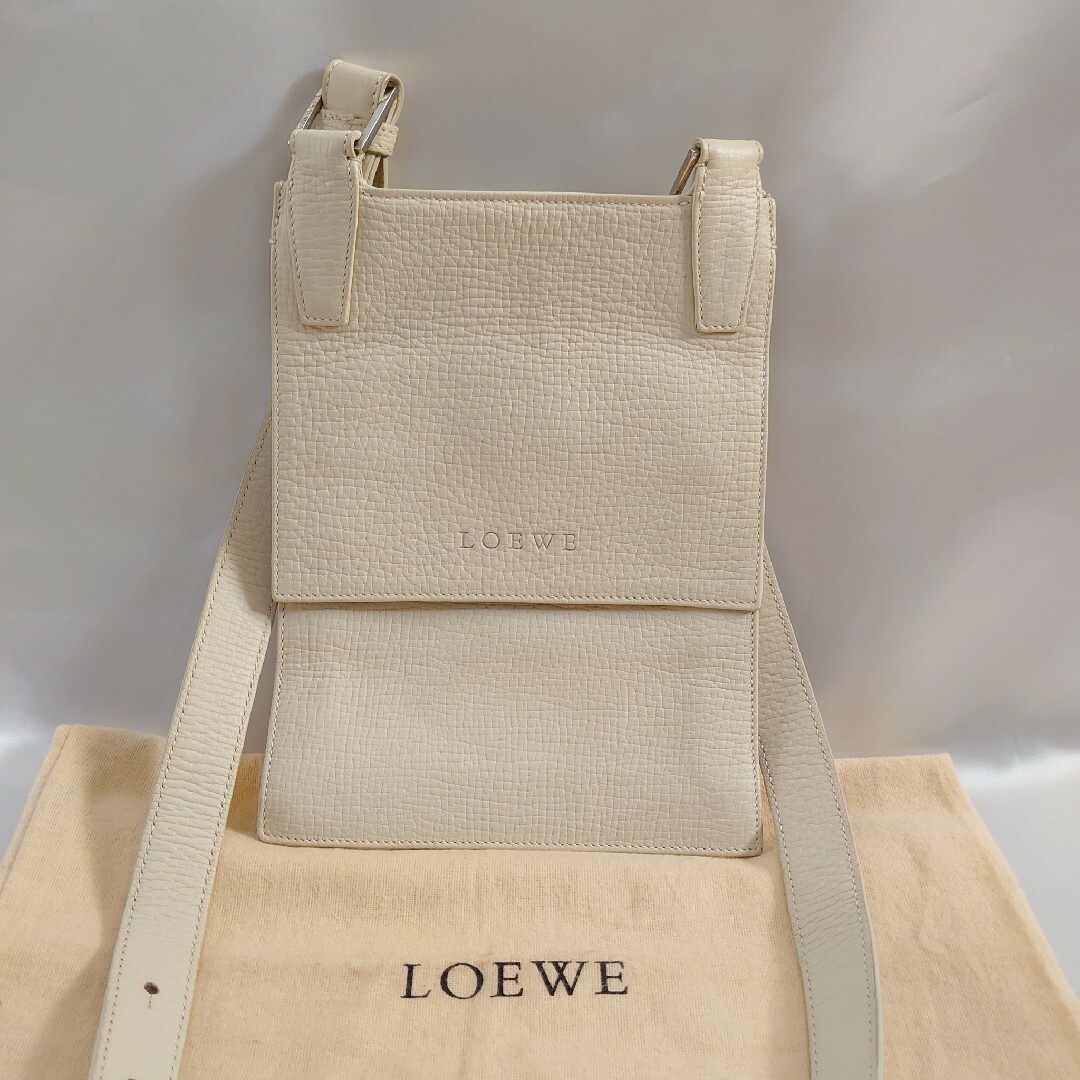 美品 LOEWE ショルダーバッグ ポーチ