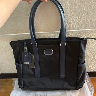 TUMI - TUMI Jarvis イースト ウエスト トートの通販|ラクマ