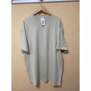 ギルタン(GILDAN)の新品　ギルダン　GILDAN 半袖Tシャツ　ベージュ　BEIGE Lサイズ(Tシャツ/カットソー(半袖/袖なし))