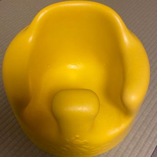 バンボ(Bumbo)のバンボ  イエロー 美品(その他)