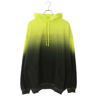 ヴェトモン(VETEMENTS)のヴェトモン  23AW  UE54HD200Y ロゴプリントグラデーションプルオーバーパーカー メンズ S(パーカー)