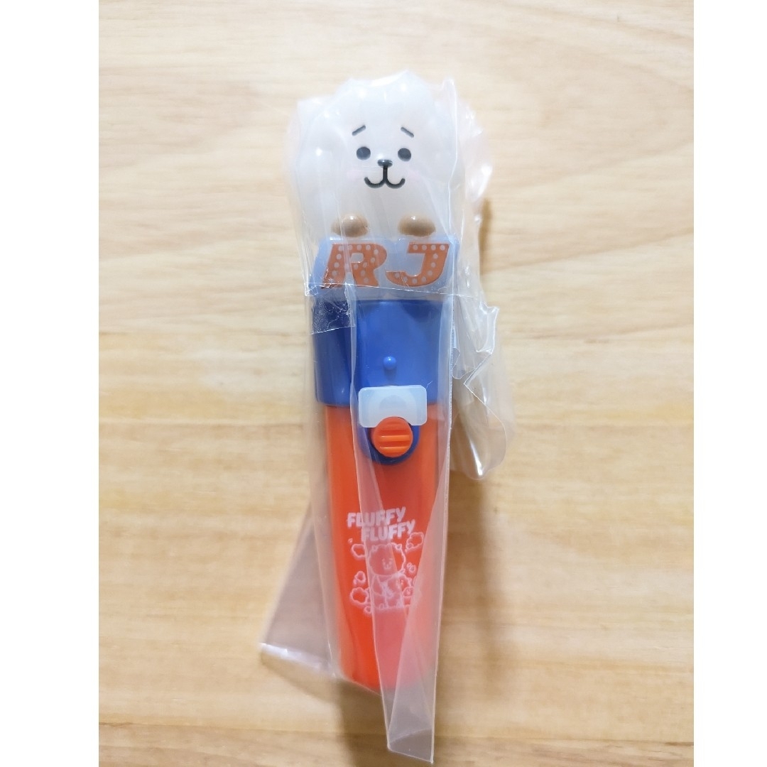 BT21(ビーティーイシビル)のBT21 ライトスティックチャーム　RJ エンタメ/ホビーのタレントグッズ(アイドルグッズ)の商品写真