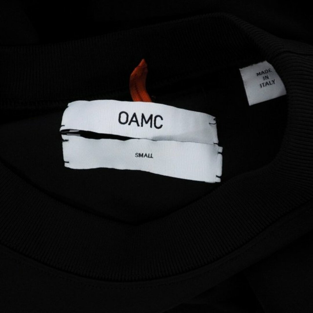 OAMC(オーエーエムシー) スローガンロゴプリント クルーネックスウェット