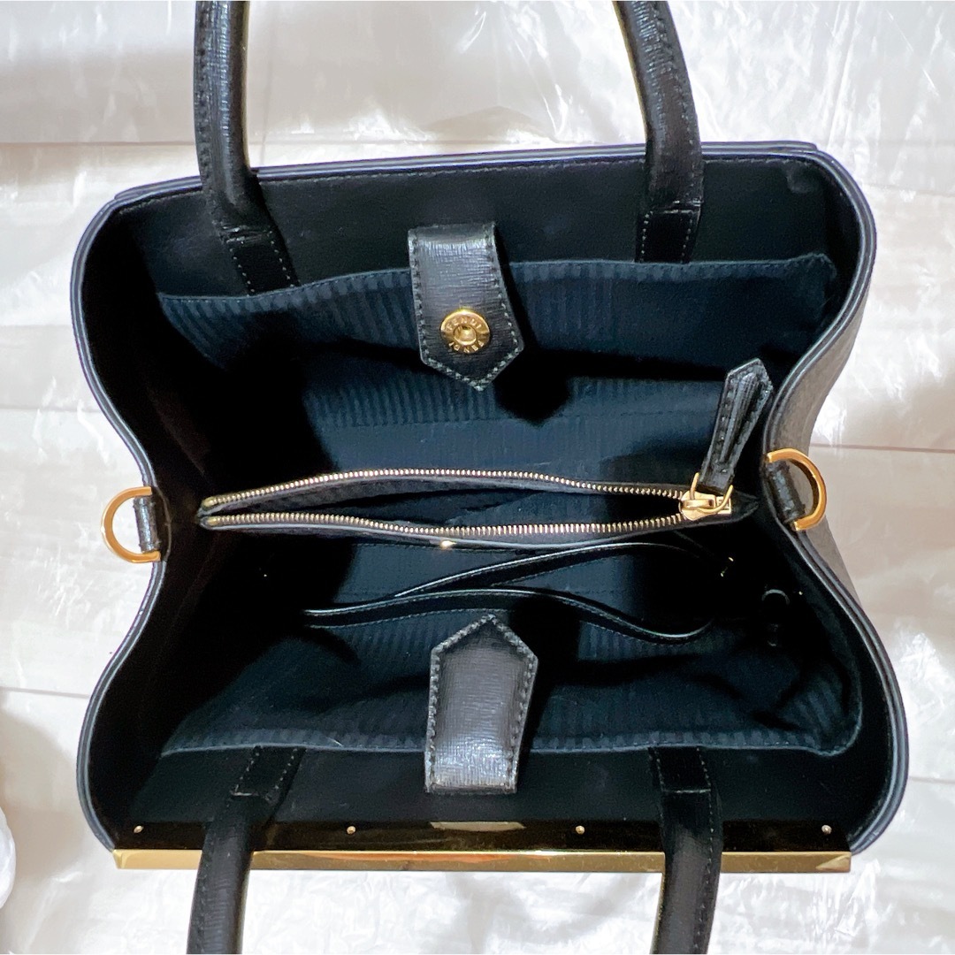 FENDI フェンディ プチトゥージュール バッグ FENDI フェンディ プチトゥージュール バッグ
