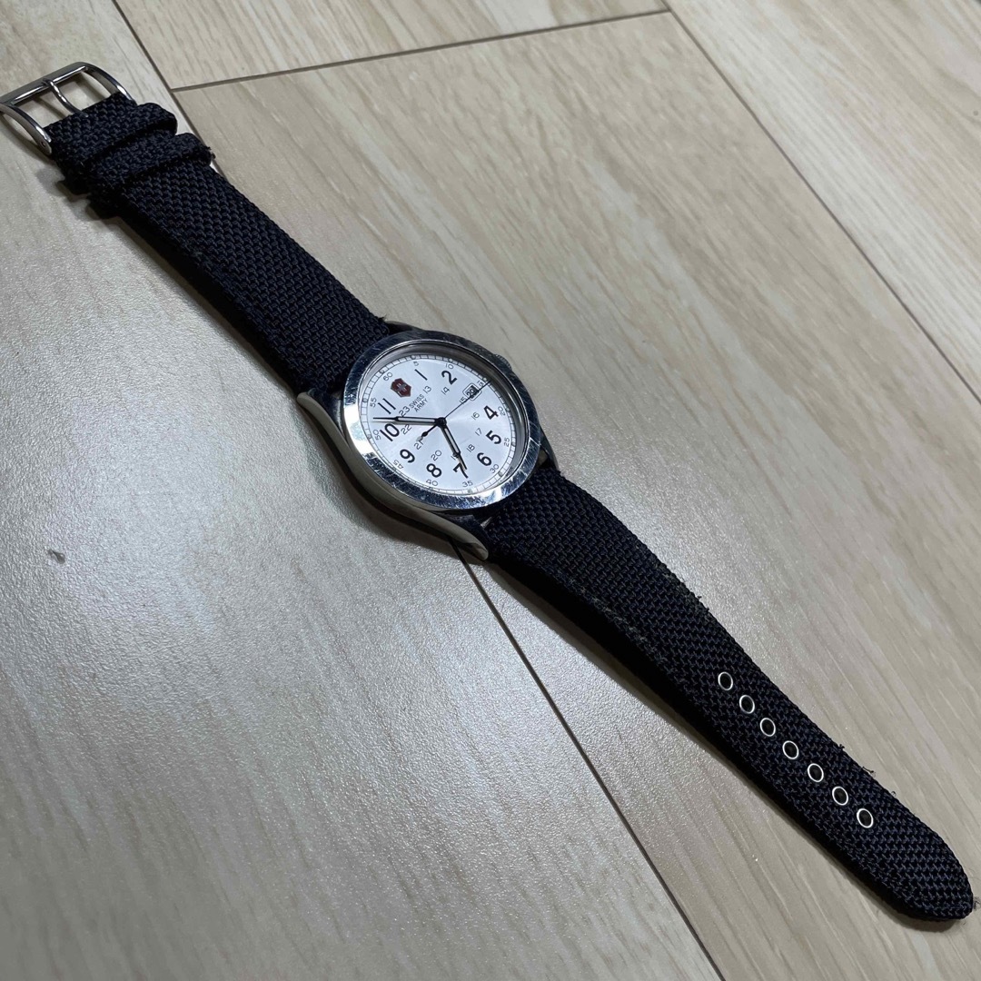 VICTORINOX(ビクトリノックス)のVICTRINOX Swiss made ARMY watch 腕時計 メンズの時計(腕時計(アナログ))の商品写真