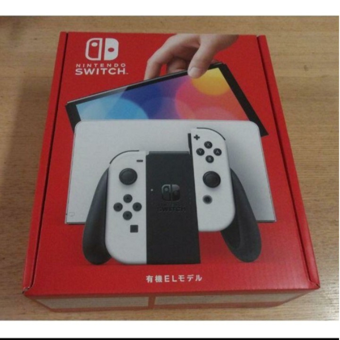 Nintendo Switch(ニンテンドースイッチ)の新品・Nintendo Switch（有機ELモデル) ホワイト エンタメ/ホビーのゲームソフト/ゲーム機本体(携帯用ゲーム機本体)の商品写真