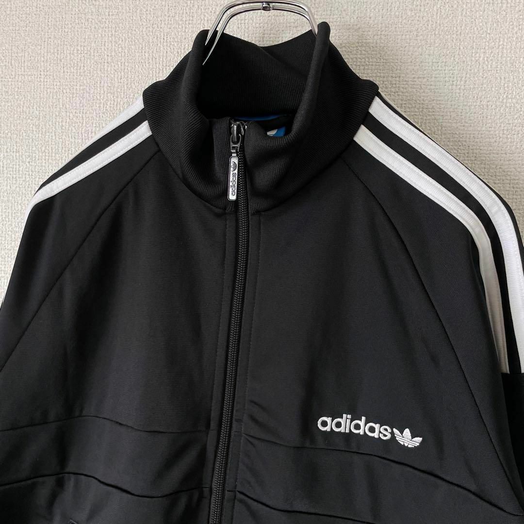 adidas - 【人気トラックジャケット◎】adidasワンポイント刺繍ロゴ