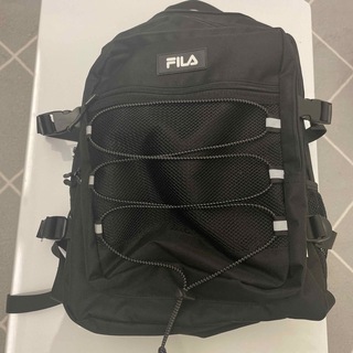 フィラ(FILA)のFILA  リュック　大容量　ブラック(リュック/バックパック)