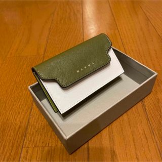 マルニ(Marni)のマルニ カードケース サフィアーノ カーフスキン パス ケース 名刺 定期 入れ(名刺入れ/定期入れ)