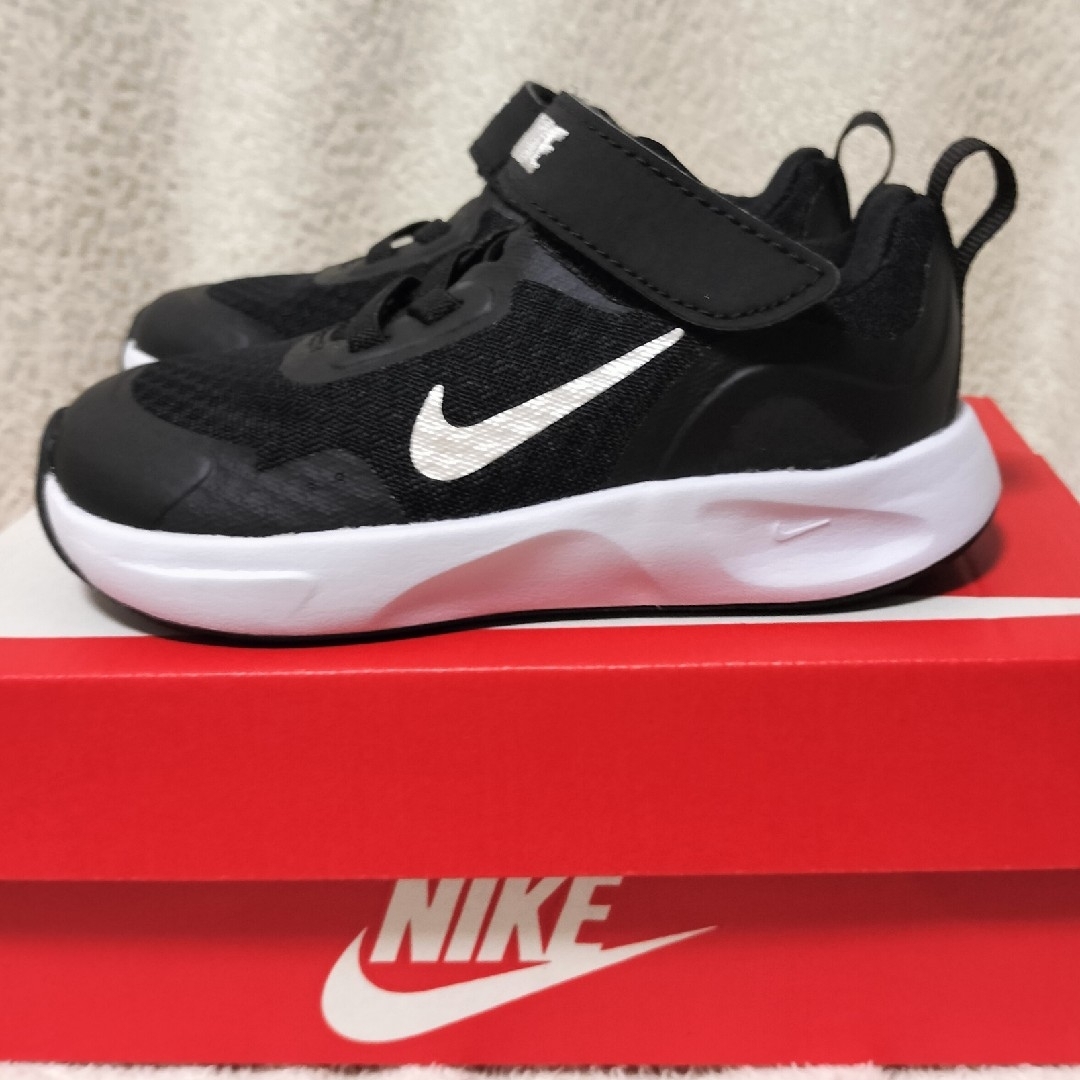 NIKE(ナイキ)のナイキ　スニーカー　13cm キッズ/ベビー/マタニティのベビー靴/シューズ(~14cm)(スニーカー)の商品写真