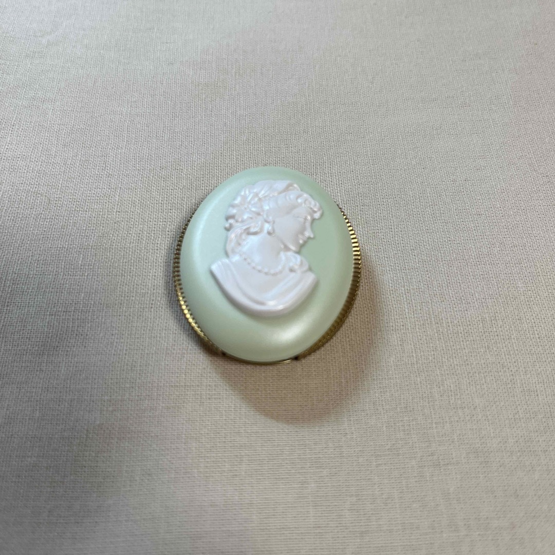 LADUREE(ラデュレ)のラデュレアイシャドウ コスメ/美容のベースメイク/化粧品(アイシャドウ)の商品写真