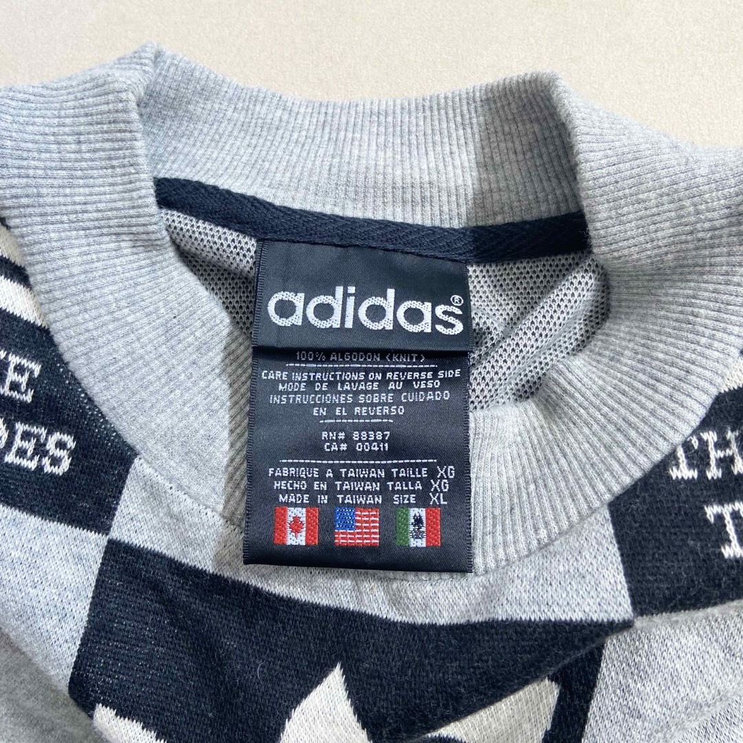 adidas(アディダス)の【最終値下げ】adidas 90s 万国旗ロゴ ニット スウェット 長袖 XL メンズのトップス(スウェット)の商品写真