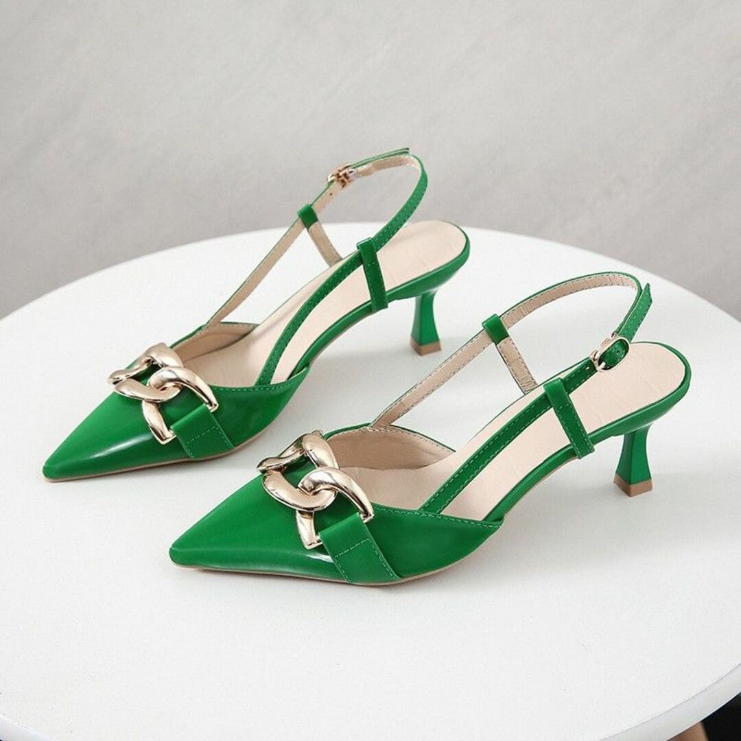 レトロ　フレンチスタイル　サンダル　ゴールドバックル　グリーン　ヒールパンプス レディースの靴/シューズ(ハイヒール/パンプス)の商品写真