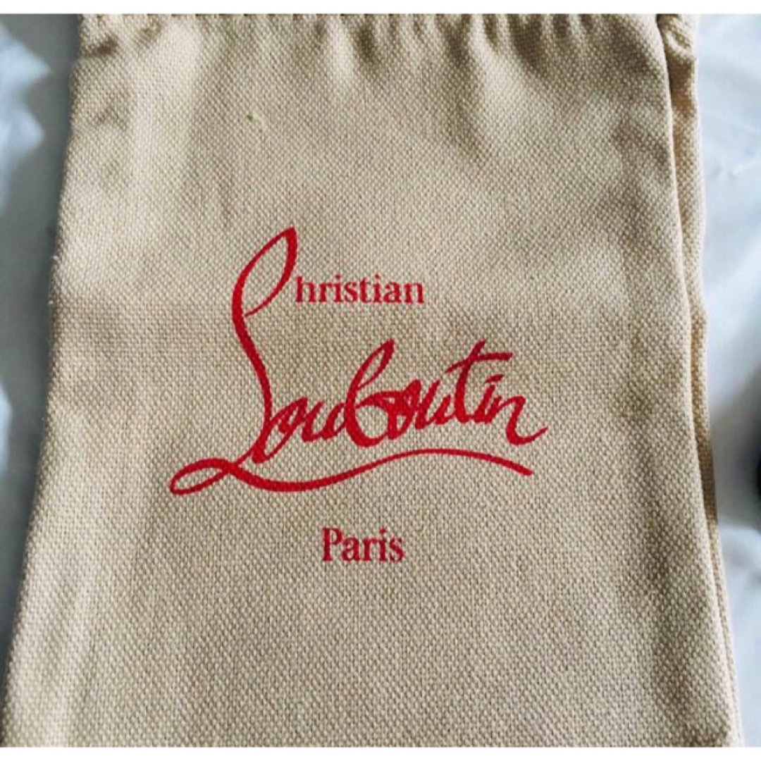 Christian Louboutin(クリスチャンルブタン)の【★新品★正規★布袋付】クリスチャンルブタン iPhone 7/8/SE ケース スマホ/家電/カメラのスマホアクセサリー(iPhoneケース)の商品写真