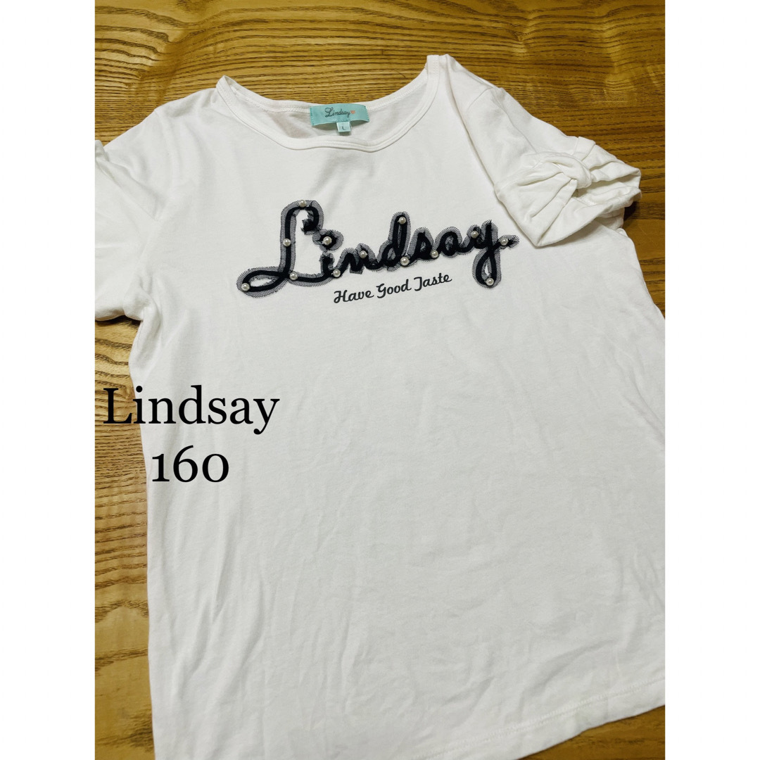 Lindsay(リンジィ)のLindsay リンジィ　160 カットソー　tシャツ　子供　ビッグロゴ キッズ/ベビー/マタニティのキッズ服女の子用(90cm~)(Tシャツ/カットソー)の商品写真