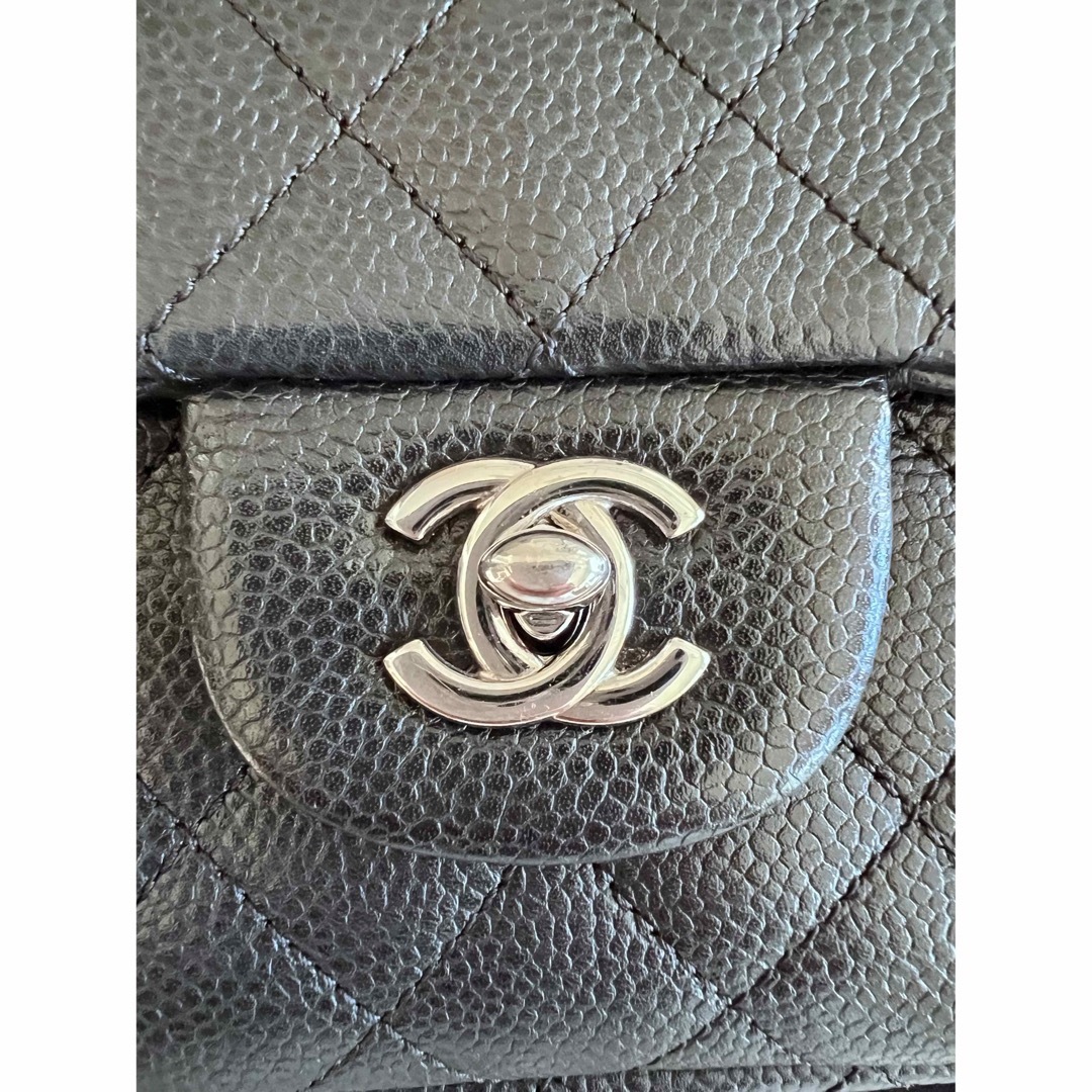 CHANEL(シャネル)のCHANEL ミニマトラッセ　チェーンウォレット　激レア商品 レディースのバッグ(ショルダーバッグ)の商品写真